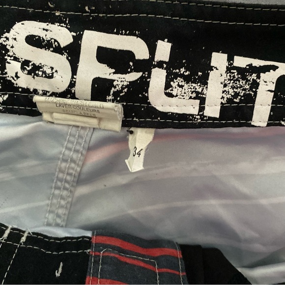 🟧FREE ADD-ON🟧 SPLIT • Men’s Board Shorts • 34” waist • black/red - Picture 8 of 8